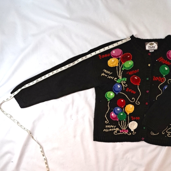 TIARA INTERNATIONAL Vintage 1999 Happy New Year 2000 Millennium Cardigan Sweater - Picture 9 of 14